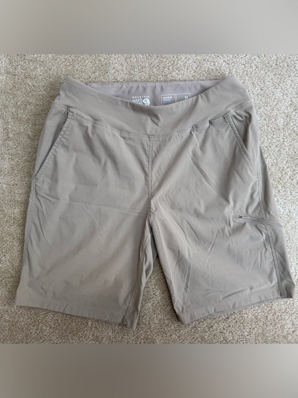 Mountain Hardwear Sz M Women's Taupe Stretch Hiking Shorts